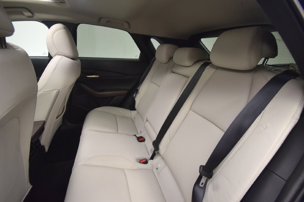 Used 2023 MAZDA CX-30 AWD 2.5 S w/ Premium Package image 19