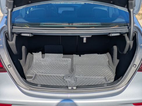 Used 2022 Mercedes-Benz E 350 Sedan image 26