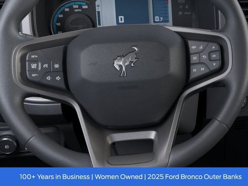 New 2025 Ford Bronco Outer Banks image 16