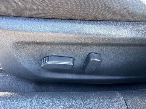 Used 2023 Nissan Altima 2.5 SV AWD/4WD image 14