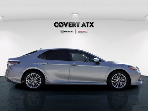 Used 2020 Toyota Camry XLE w/ Driver Assist Package FWD image 8