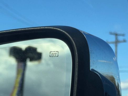 Used 2014 Jeep Grand Cherokee Overland image 27