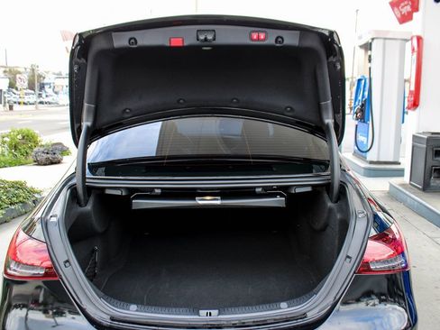 Used 2022 Mercedes-Benz E 350 Sedan w/ AMG Line Exterior image 26