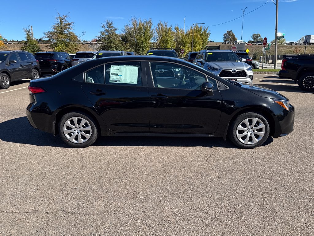 New 2027 Toyota Corolla LE FWD image 8