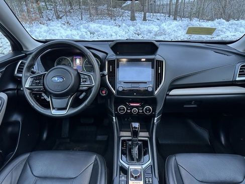 Used 2022 Subaru Forester Limited image 27