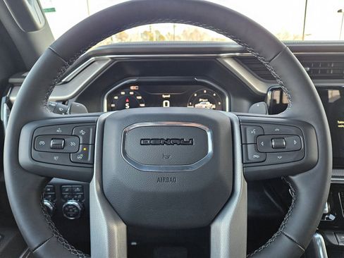 New 2026 GMC Sierra 1500 Denali w/ Denali Reserve Package AWD/4WD image 12