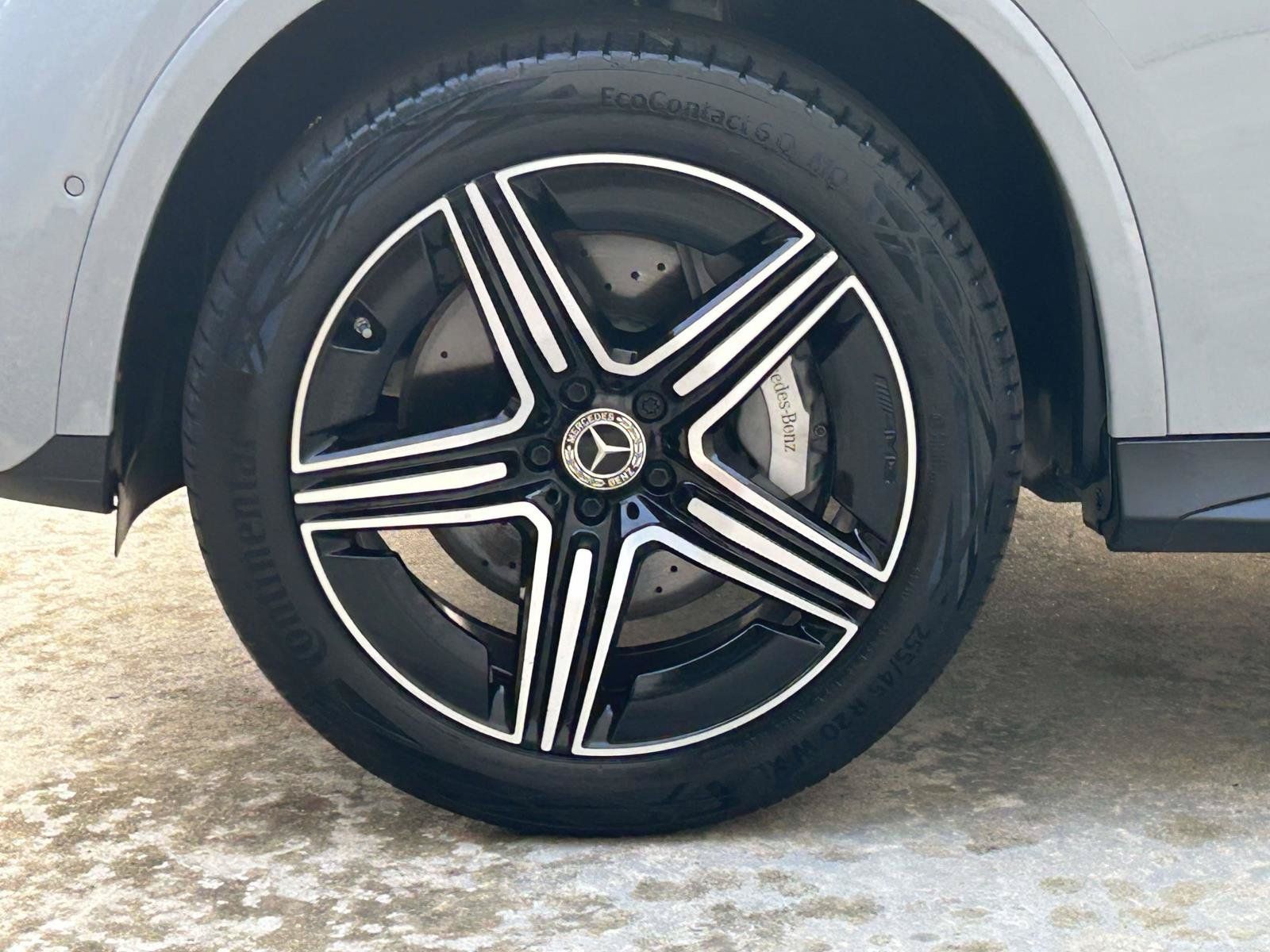 Certified 2025 Mercedes-Benz GLC 300 4MATIC image 18