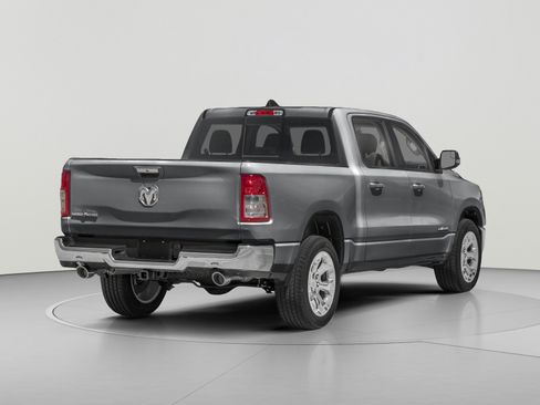 Used 2019 RAM 1500 Big Horn RWD image 2