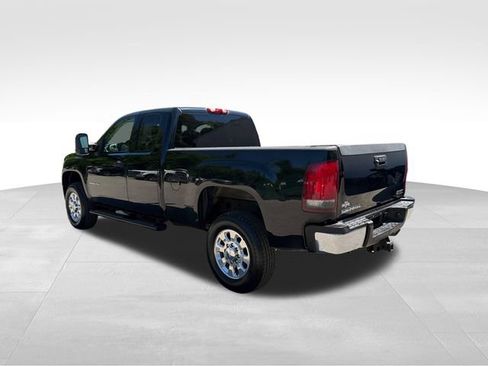 Used 2013 GMC Sierra 2500 SLE w/ SLE Preferred Package AWD/4WD image 5