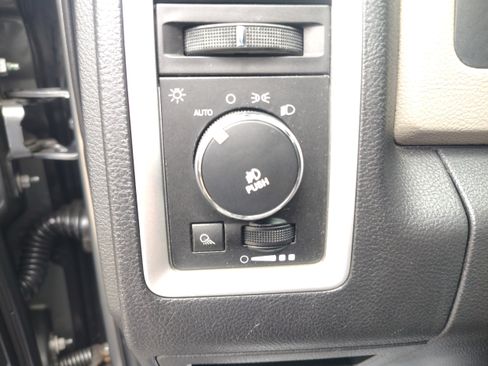 Used 2012 RAM 1500 Big Horn AWD/4WD image 23