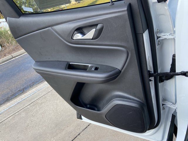 Used 2025 Chevrolet Blazer LT FWD image 52