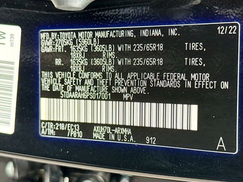 Used 2023 Toyota Highlander Bronze Edition image 36