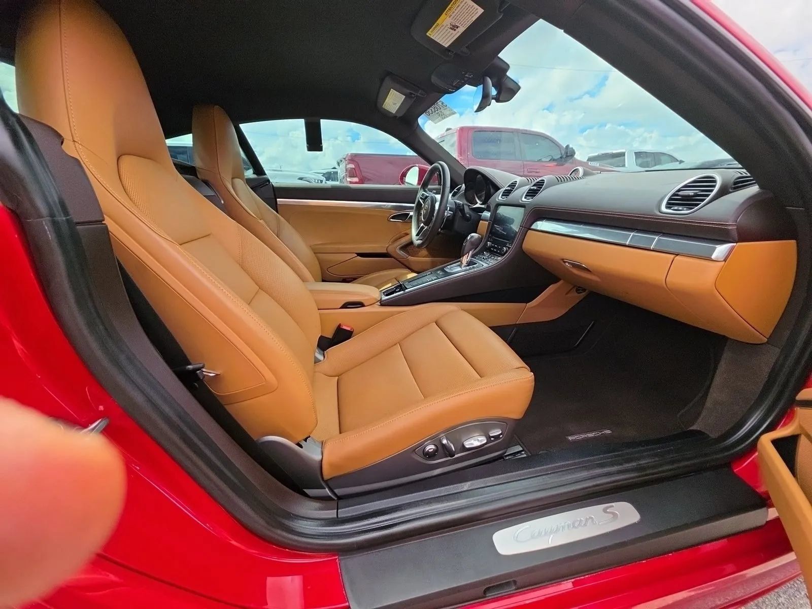 Used 2017 Porsche 718 Cayman S RWD image 8