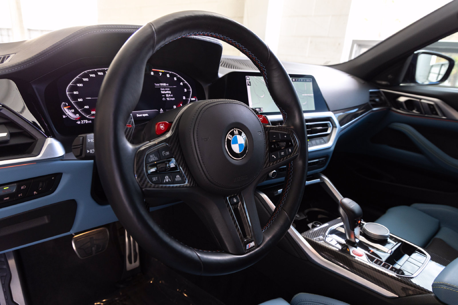 Certified 2023 BMW M4 xDrive Competition AWD/4WD image 17
