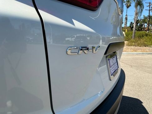 Used 2018 Honda CR-V LX image 33