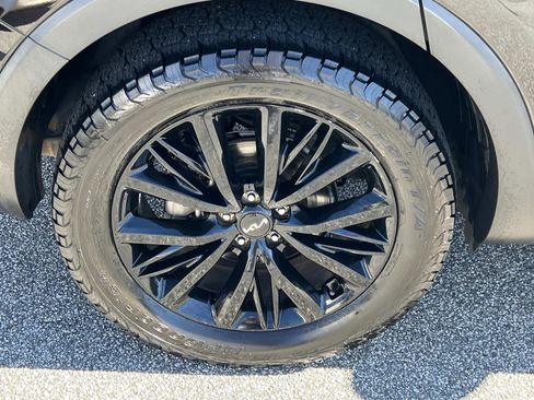 Used 2020 Kia Telluride SX w/ Towing Package image 17