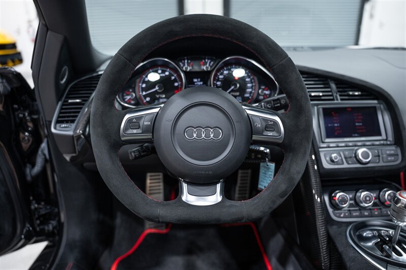 Used 2011 Audi R8 V10 AWD/4WD image 46