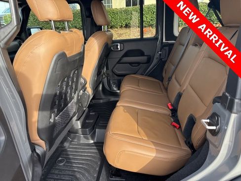 Used 2021 Jeep Wrangler Unlimited Rubicon image 18