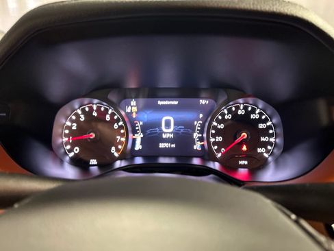Used 2025 Jeep Compass Limited AWD/4WD image 17