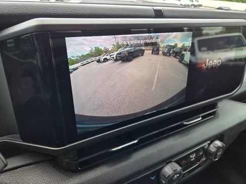 New 2026 Jeep Wrangler Unlimited Sport image 32