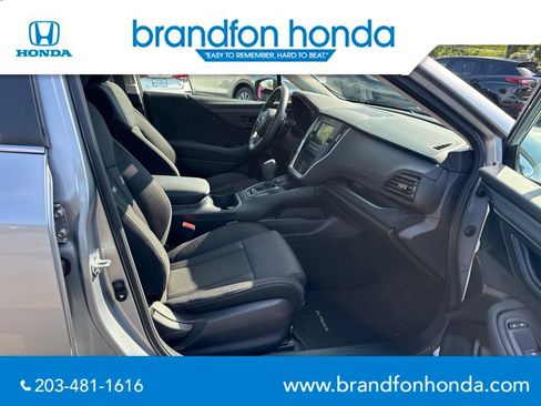 Used 2025 Subaru Outback AWD/4WD image 27