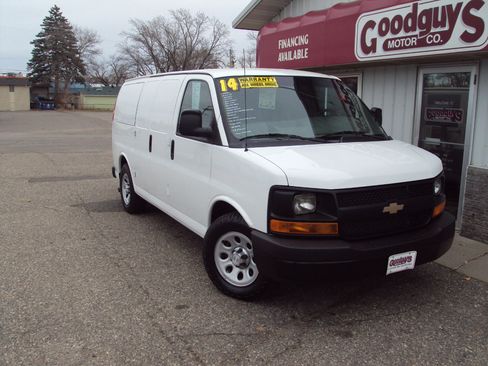 Used 2014 Chevrolet Express 1500 AWD image 33