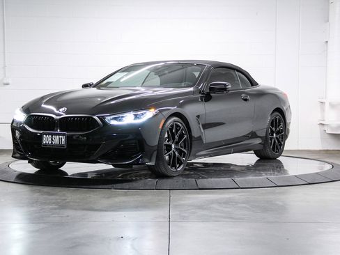 Used 2025 BMW 840i Convertible w/ Comfort Seating Package image 4