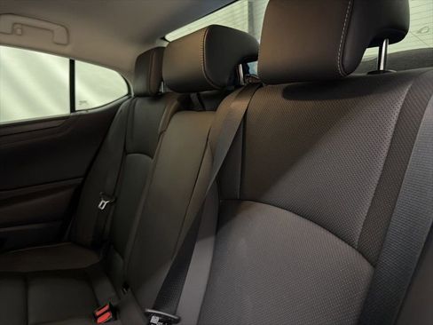 Used 2022 Lexus ES 350 w/ Premium Package FWD image 20