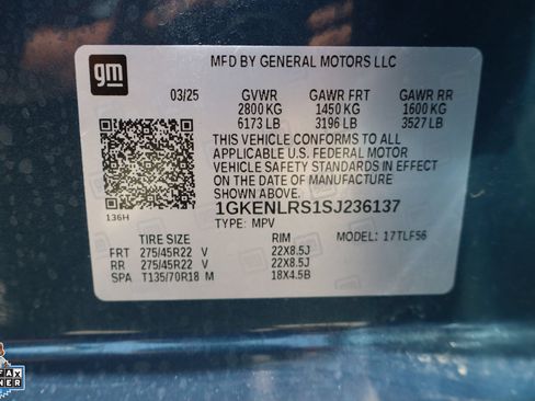 Used 2025 GMC Acadia Denali w/ LPO, Floor Liner Package FWD image 33