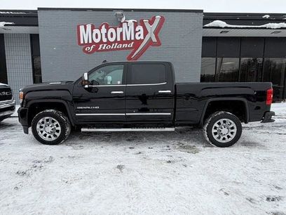 Used 2018 GMC Sierra 2500 Denali w/ Duramax Plus Package
