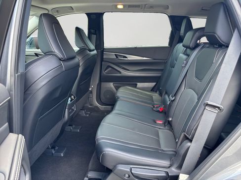Used 2023 INFINITI QX60 Luxe w/ Cargo Package AWD/4WD image 15