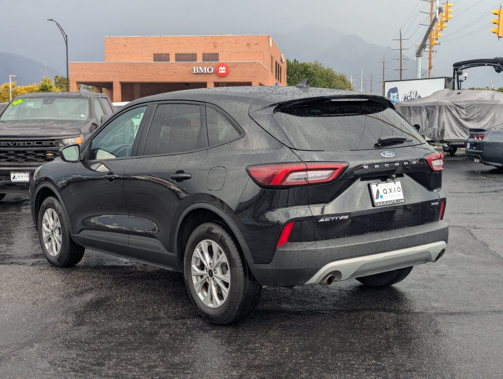 Used 2025 Ford Escape Active AWD/4WD image 7