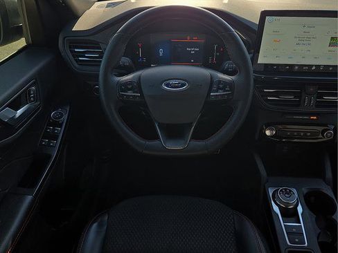 Used 2023 Ford Escape ST-Line w/ Tech Pack #1 image 18