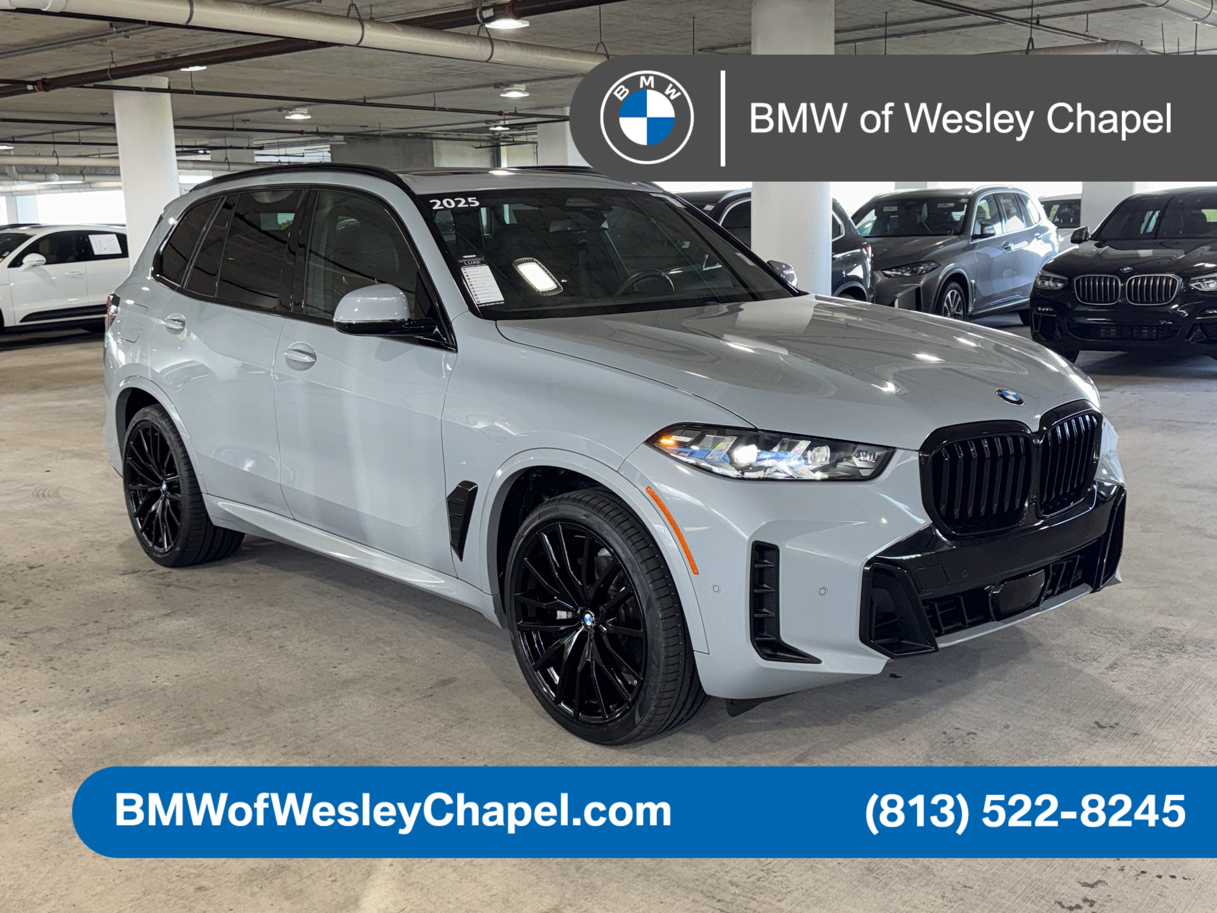 Used 2025 BMW X5 xDrive40i w/ M Sport Package AWD/4WD image 1