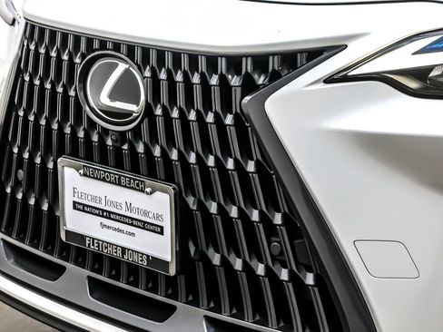Used 2024 Lexus NX 350h AWD w/ Vision Package image 13