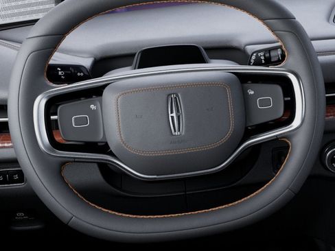 New 2027 Lincoln Navigator Black Label AWD/4WD image 12