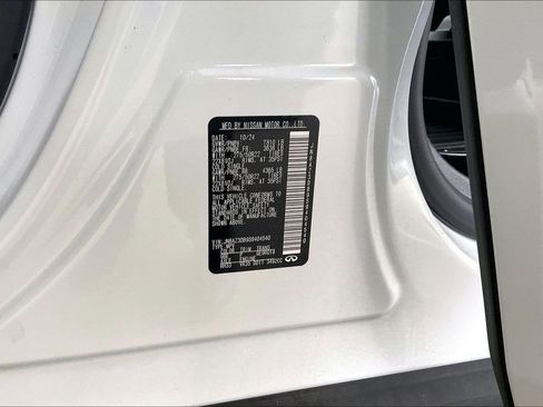 Used 2025 INFINITI QX80 Sensory w/ Premium Cargo Package image 28