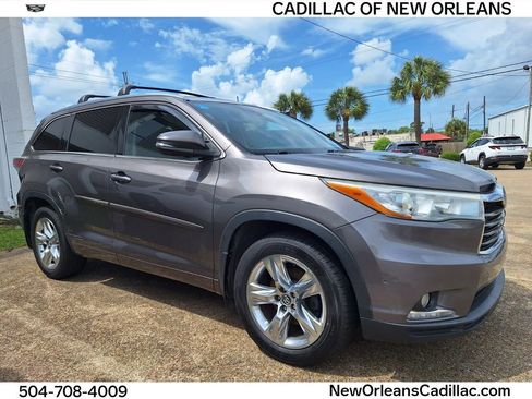 Used 2016 Toyota Highlander Limited Platinum image 1
