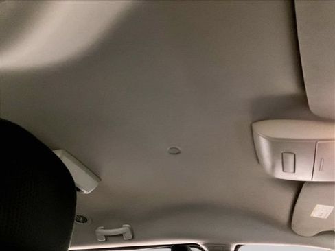 Used 2017 Dodge Grand Caravan SE w/ Power Window Group FWD image 22