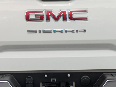 New 2025 GMC Sierra 1500 SLE w/ Preferred Package image 24