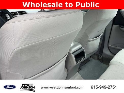 Used 2017 Toyota Camry LE image 17