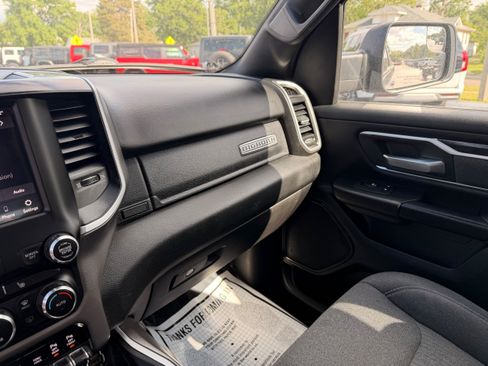 Used 2020 RAM 1500 Big Horn AWD/4WD image 21