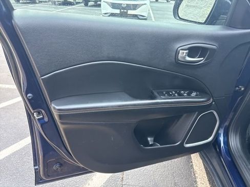 Used 2020 Jeep Compass Latitude w/ Cold Weather Group image 12