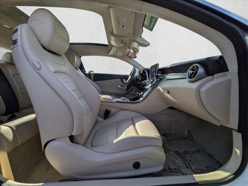 Used 2017 Mercedes-Benz C 300 Coupe image 18