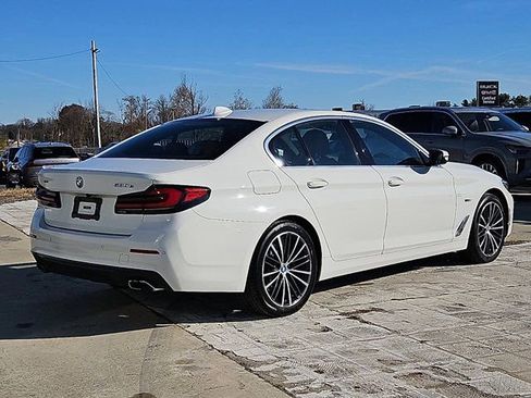 Used 2023 BMW 530e xDrive image 6