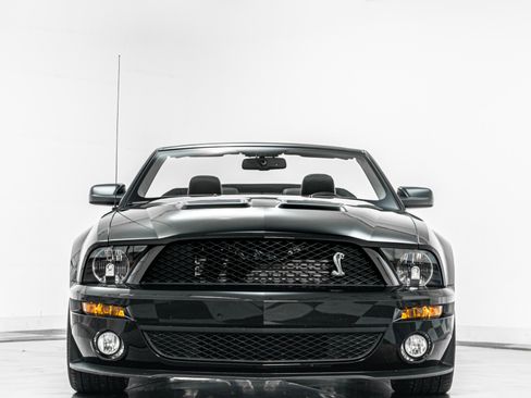 Used 2008 Ford Mustang Shelby GT500 RWD image 4