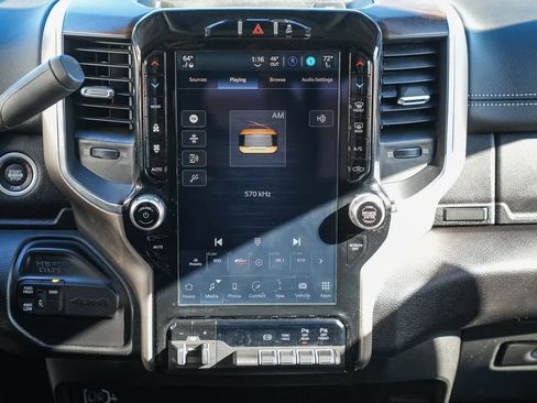 Used 2024 RAM 2500 Laramie image 13