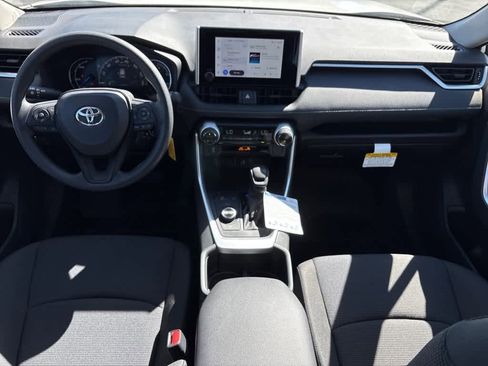 Used 2025 Toyota RAV4 LE image 10
