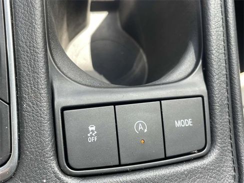 Used 2021 Cadillac XT4 Premium Luxury image 22