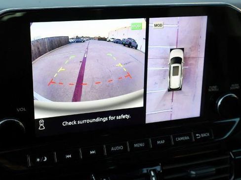 Certified 2024 Nissan Pathfinder SL w/ Cargo Package image 23